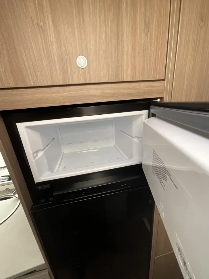 Fahrzeugbild Carado pro A 464 Solar, Zenec Navi, Premium Smart-TV #13