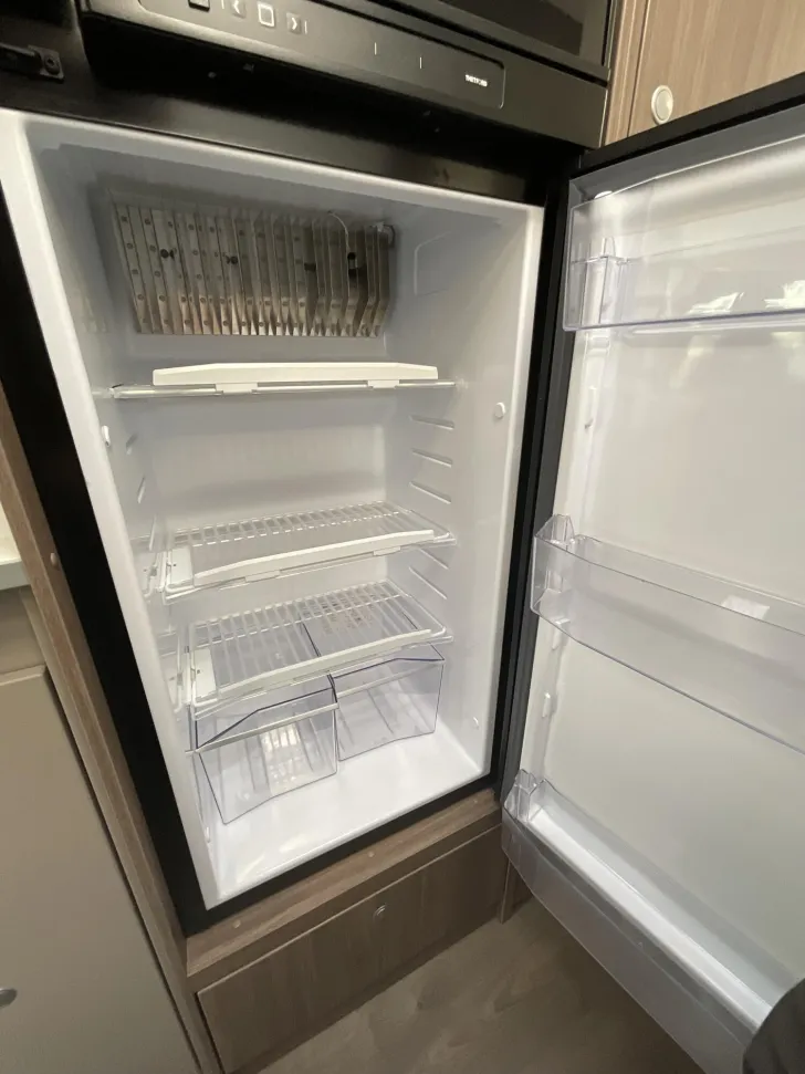 Fahrzeugbild Carado pro A 464 Solar, Zenec Navi, Premium Smart-TV #14