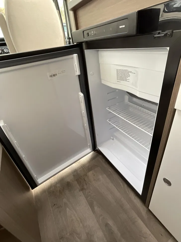 Fahrzeugbild Carado V 337 Markise, LED-Scheinwerfer, Fahrrradträger #9