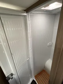 Fahrzeugbild Carado V 337 Markise, LED-Scheinwerfer, Fahrrradträger #11