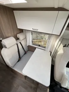 Fahrzeugbild Carado V 337 #6