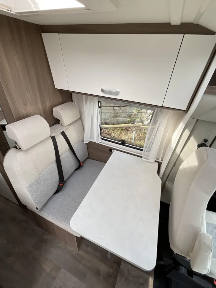 Fahrzeugbild Carado V 337 #6