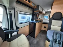 Fahrzeugbild Roadcar R 600 #8