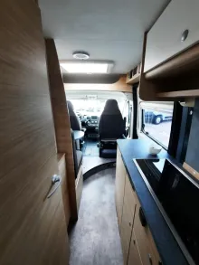 Fahrzeugbild Roadcar R 600 #5