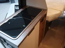 Fahrzeugbild Bürstner Habiton HMX 6.0 Allrad/Schwarz/Aufstelldach #12