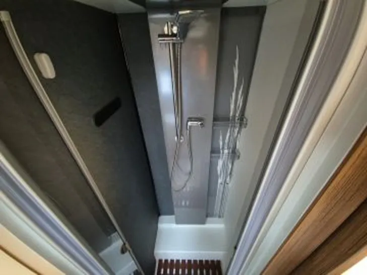 Fahrzeugbild Eura Mobil Integra 760 QF #19