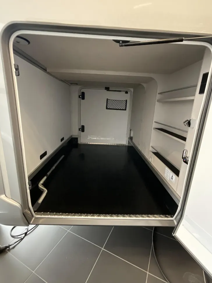 Fahrzeugbild Hymer Exsis-i 474 180 PS, Automatik, Solar, Markise, #24