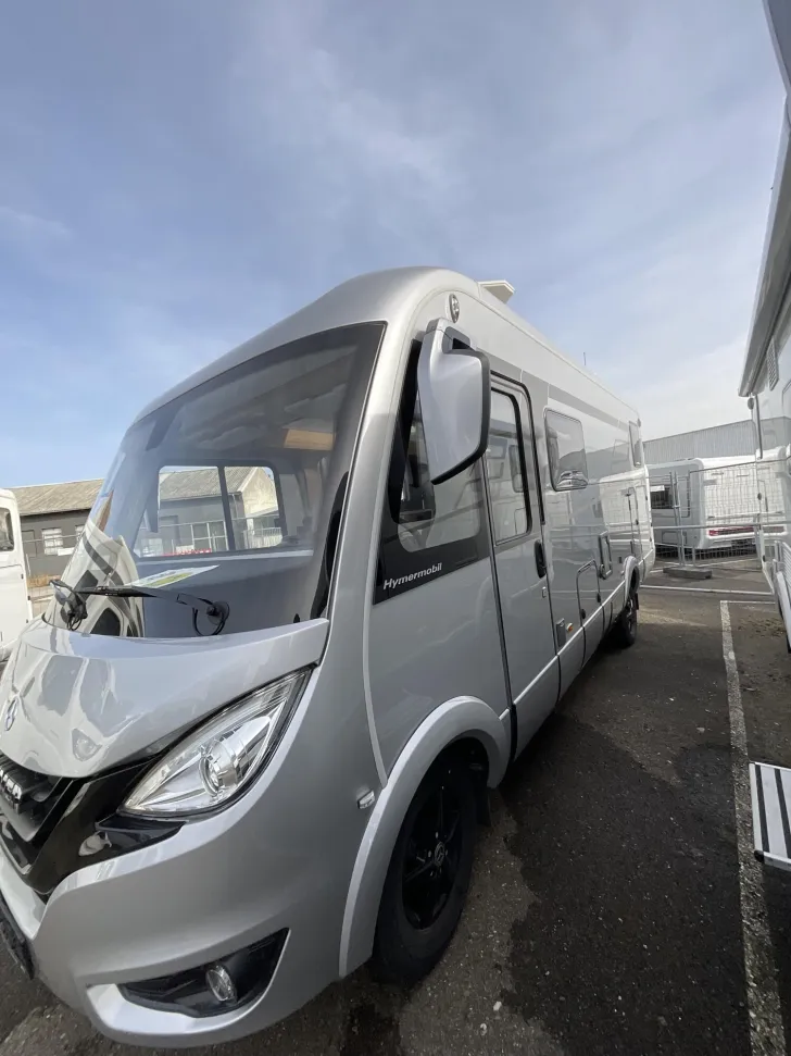 Fahrzeugbild Hymer B-Klasse MC I 580 Solar, Markise, Sat, wenig km #3