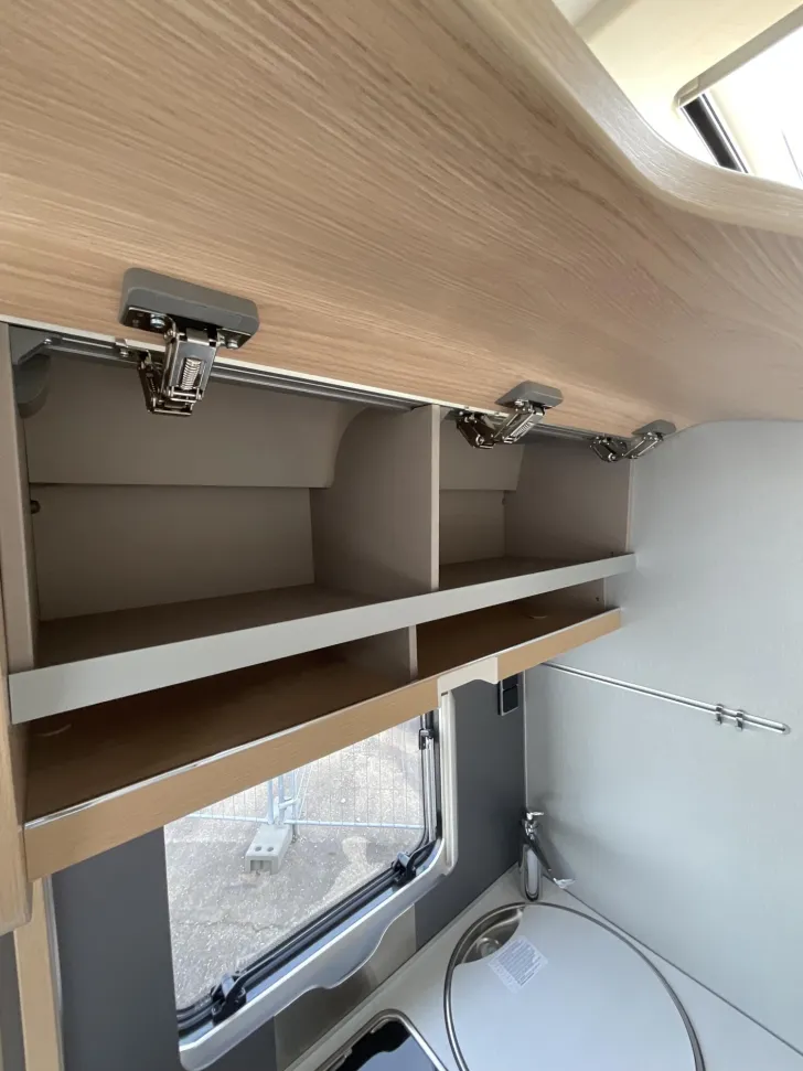 Fahrzeugbild Hymer B-Klasse MC I 580 Solar, Markise, Sat, wenig km #18