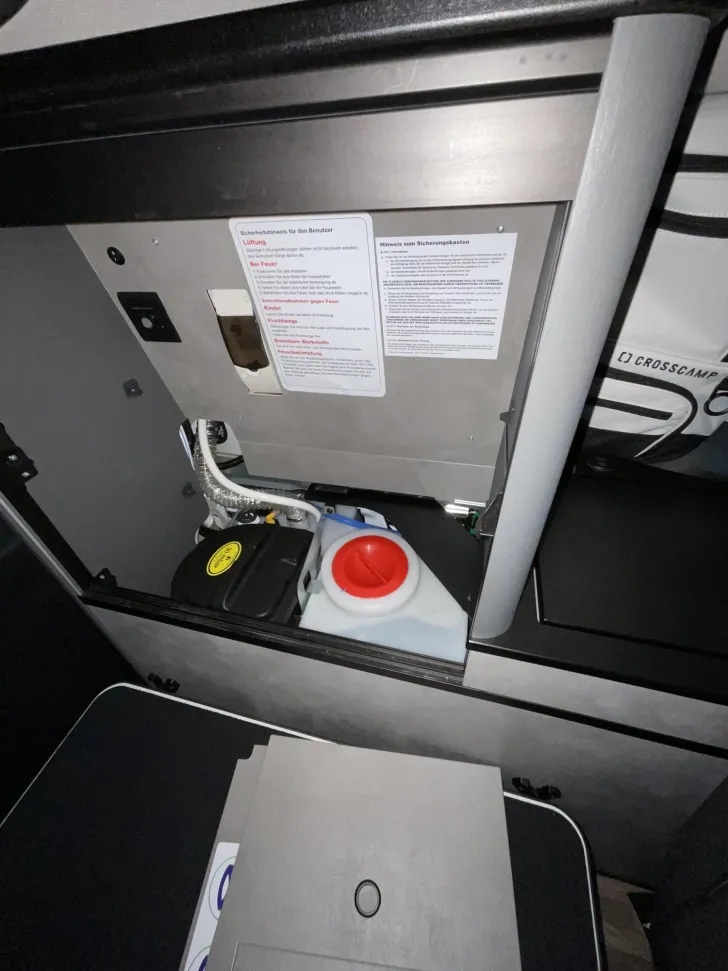 Fahrzeugbild Crosscamp EXPLR 5.0 F Opel Verfügbar ab 03/2027 #9