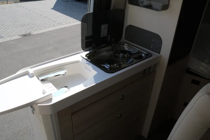 Fahrzeugbild Eura Mobil Van 595 HB #8