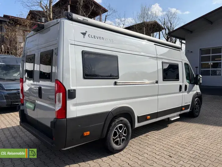 Fahrzeugbild Clever Runner 636 Active - Hubbett - Markise - Solar #3