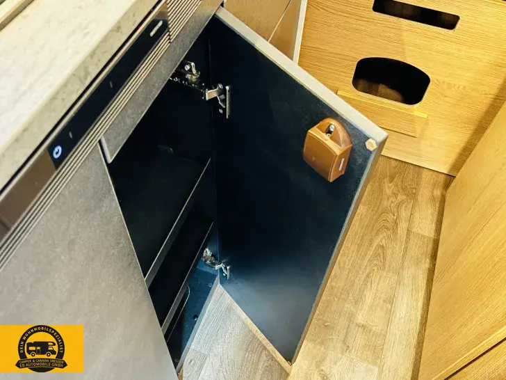 Fahrzeugbild Sunlight Cliff 600 RT #Adventure Edition #33