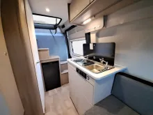 Fahrzeugbild Carado pro CV 541 Automatik, Rahmenfenster #12