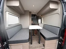 Fahrzeugbild Carado pro CV 541 Automatik, Rahmenfenster #13