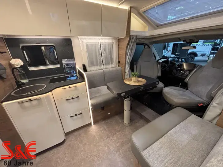 Fahrzeugbild Corigon T Advanced 750 LS #3