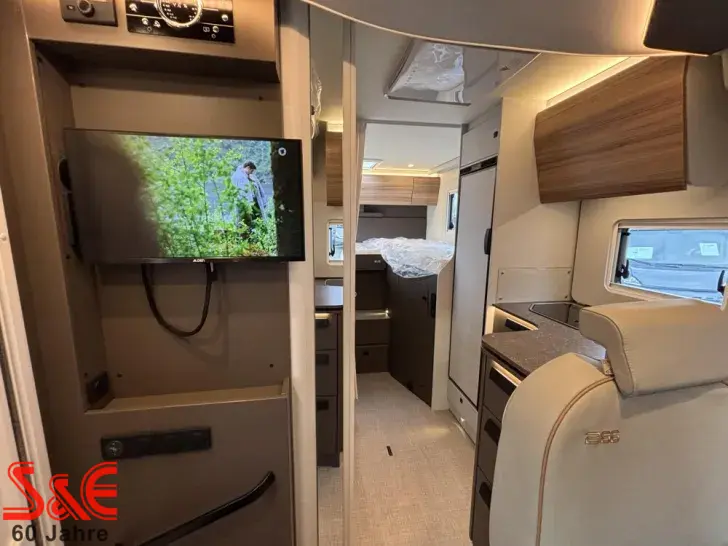 Fahrzeugbild Bürstner B66 TD 690 #8