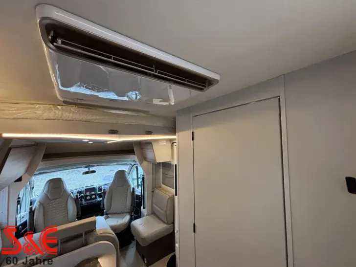 Fahrzeugbild Bürstner B66 TD 690 #14