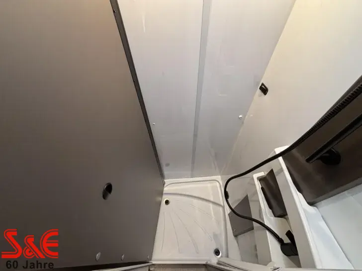 Fahrzeugbild Bürstner B66 TD 690 #16