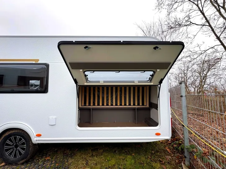 Fahrzeugbild Bürstner B66 560 TK FAMILY-MODEL|DUSCHE|AUFLASTUNG #21