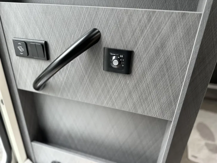 Fahrzeugbild Etrusco V Ford 6.8 SCF Navi|Xenon|TV+SAT|ACC|Combi 6E #22