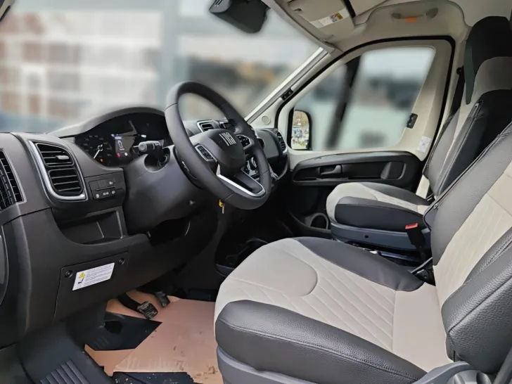 Fahrzeugbild Weinsberg CaraBus EDITION FIRE 600 DQ Sie sparen 7.459,- ! #7