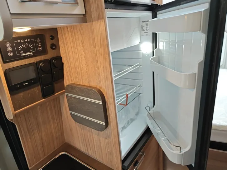 Fahrzeugbild Weinsberg CaraBus EDITION FIRE 600 DQ Sie sparen 7.459,- ! #14