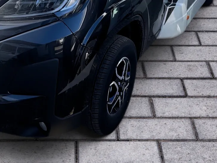 Fahrzeugbild Sunlight Adventure T 68 Keep on Rolling Aktion #7