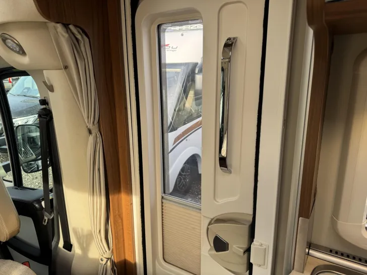 Fahrzeugbild Hymer Exsis-t 588 #27