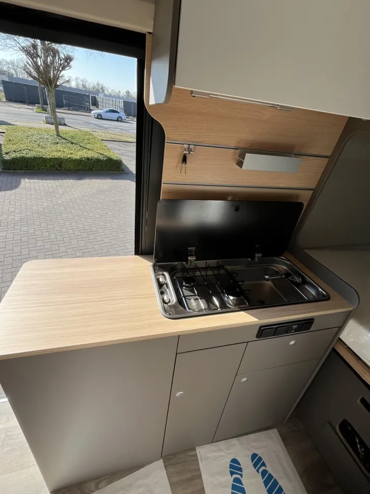 Fahrzeugbild LMC Innovan 70 600 #3