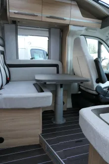 Fahrzeugbild Knaus Sky Ti 650 MEG IC-Line, Automatik #6