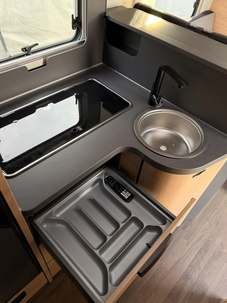 Fahrzeugbild Knaus L!VE WAVE PLATINUM SELECTION 700 MEG Live Wave #27