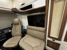 Fahrzeugbild Carthago chic e-line I 50 LE DA Mercedes (403) #16