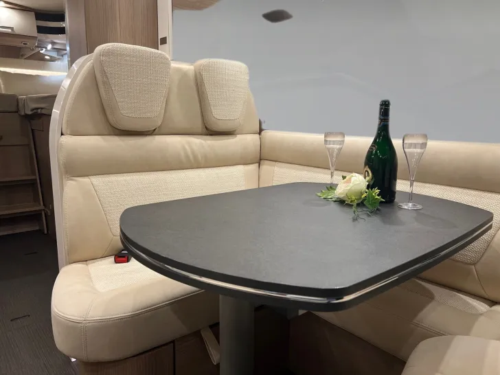 Fahrzeugbild Carthago c-tourer I 143 LE Fiat (435) #14