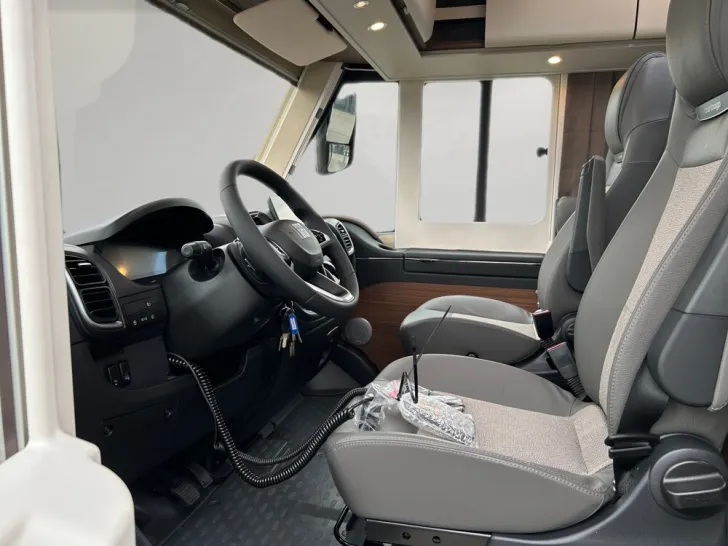 Fahrzeugbild Carthago chic c-line I 4.9 LE L #7