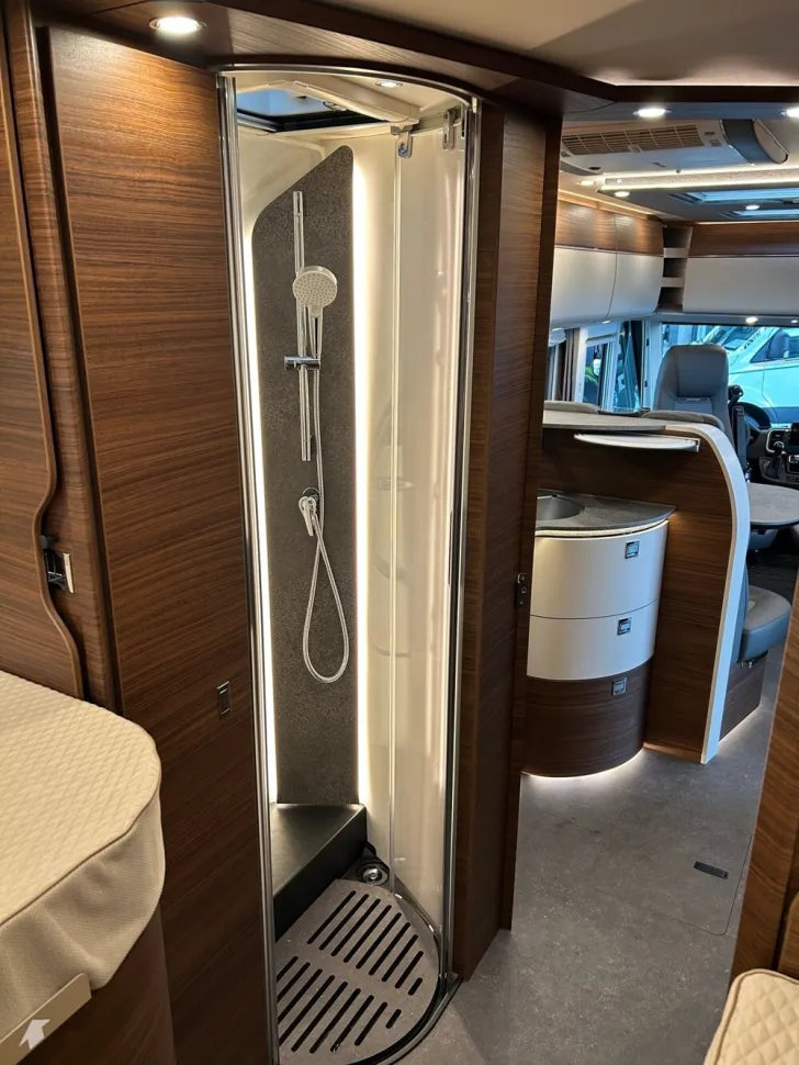 Fahrzeugbild Carthago chic c-line I 4.9 LE L #16