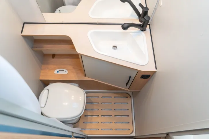 Fahrzeugbild LMC Style 493 K 2026*70 Jahre Sondermodell*Dusch P.* #19