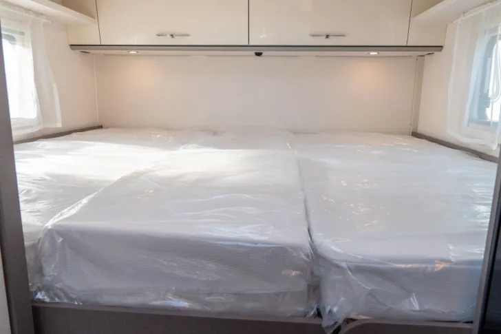 Fahrzeugbild Etrusco T 6.9 SF *155PS*Complete*Hubbett*Markise*Isofix* #14