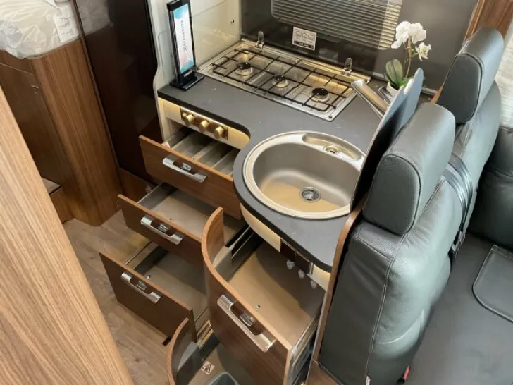 Fahrzeugbild Hymer BMC 600-I / B-MC 600 I / WhiteLine / 4.5t #9