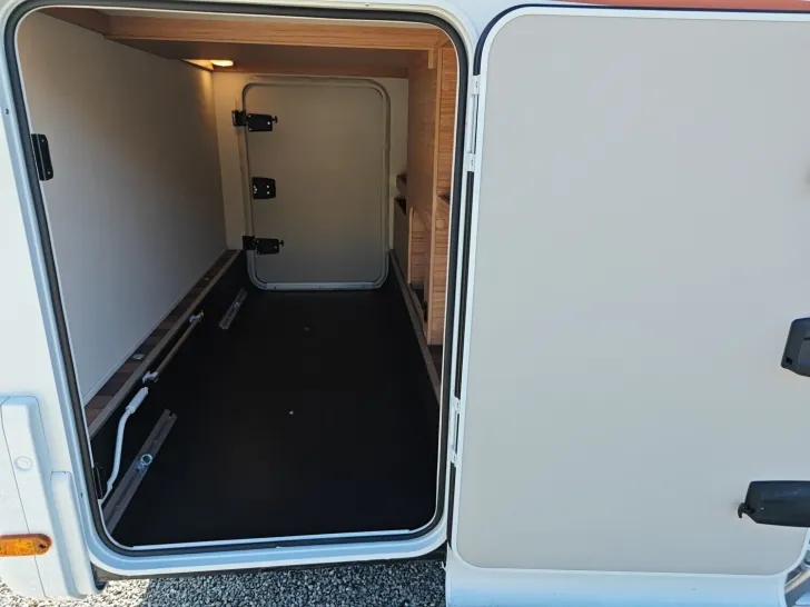Fahrzeugbild Weinsberg CaraCompact Suite MB EDITION PEPPER 640 MEG #20