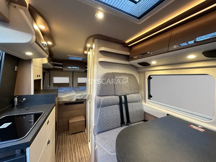 Fahrzeugbild Malibu Van charming coupé 600 DB K Fiat #9