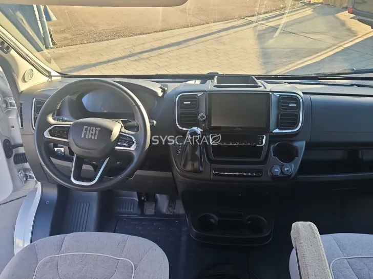 Fahrzeugbild Malibu Van first class - two rooms 640 LE RB Fiat #9