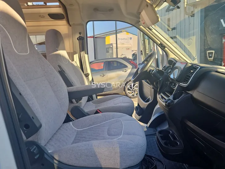 Fahrzeugbild Malibu Van first class - two rooms 640 LE RB Fiat #12