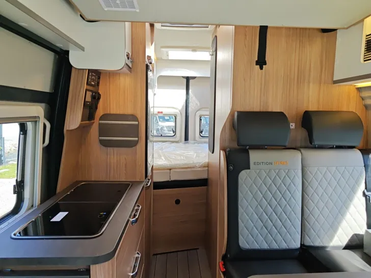 Fahrzeugbild Weinsberg CaraBus EDITION FIRE 600 DQ Sie sparen 5.497,- ! #18
