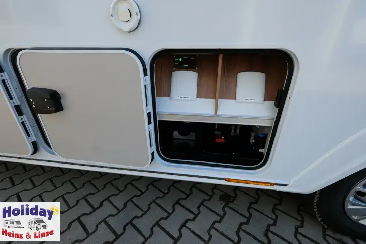 Fahrzeugbild Knaus Sun I 900 LEG 40 Years Edition LP: 215.058€ #13
