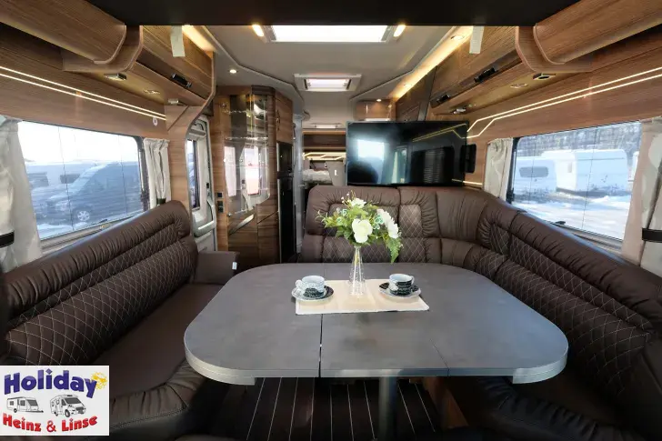 Fahrzeugbild Knaus Sun I 900 LEG 40 Years Edition LP: 215.058€ #6