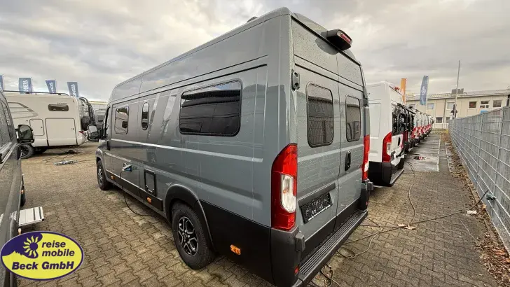 Fahrzeugbild Carado CV 640 PRO Beck-45 Deals #4