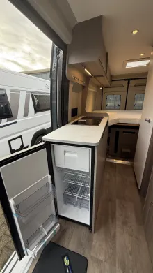 Fahrzeugbild Carado CV 640 PRO Beck-45 Deals #13