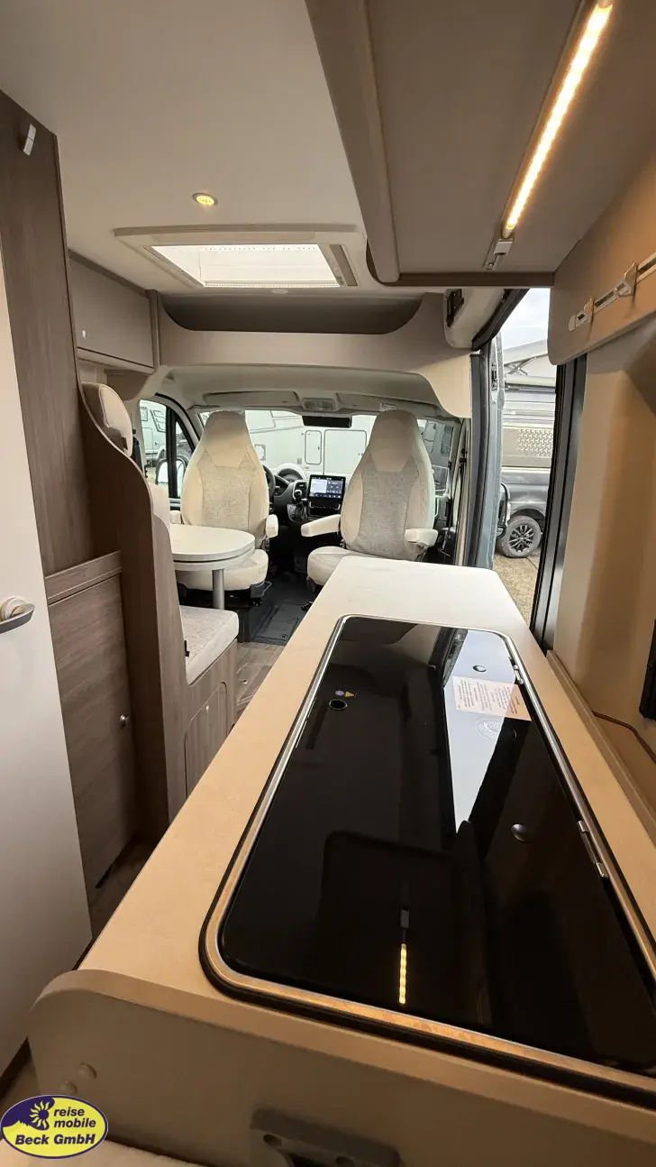 Fahrzeugbild Carado CV 640 PRO Beck-45 Deals #17