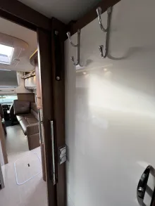 Fahrzeugbild Bürstner Argos A 747-2 G 5,8 to - Luftfederung - Solar #129
